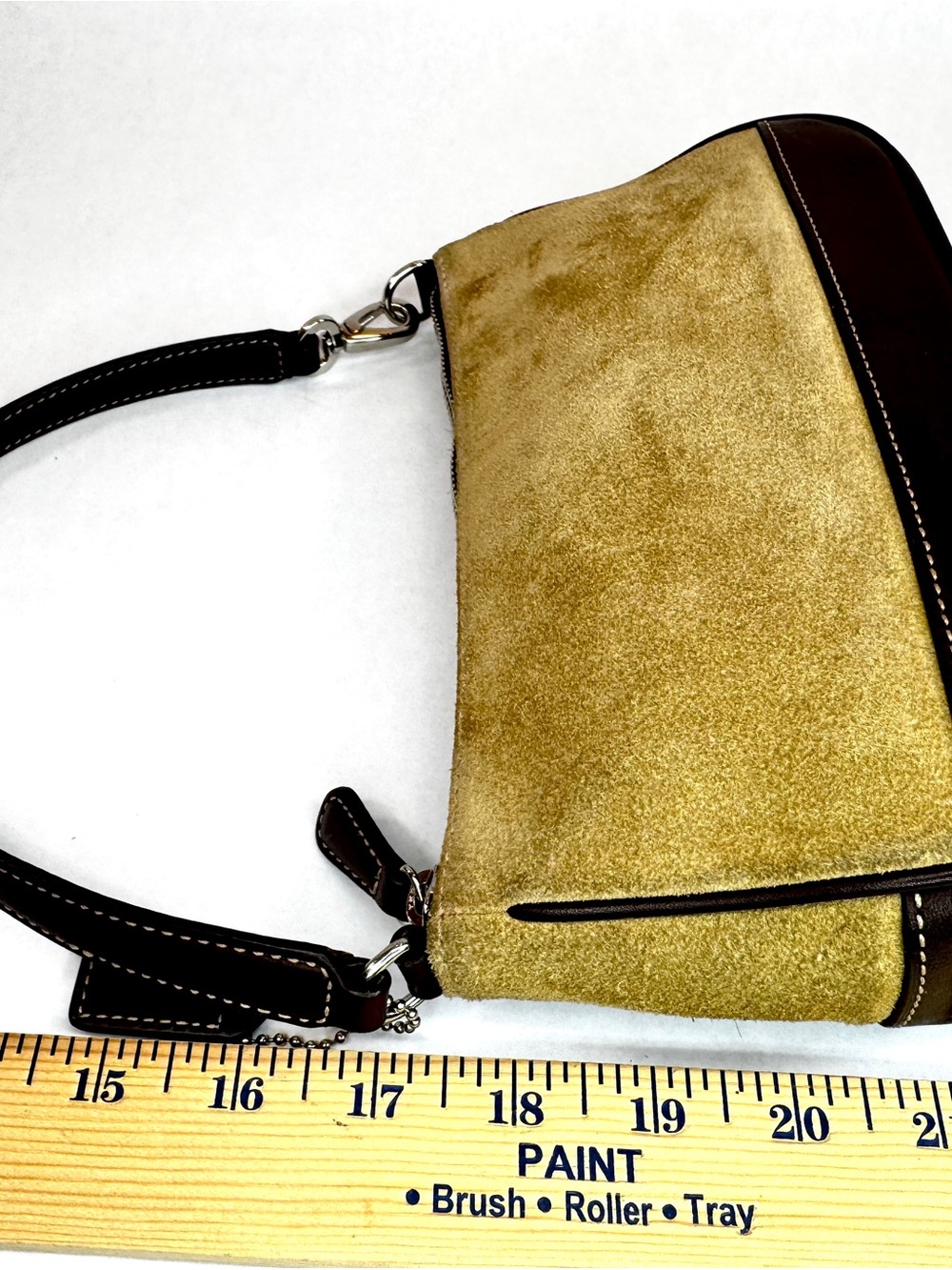 Vintage Coach Suede & Leather Shoulder Bag Style 7753 | Tan Split Suede - Picture 11 of 12